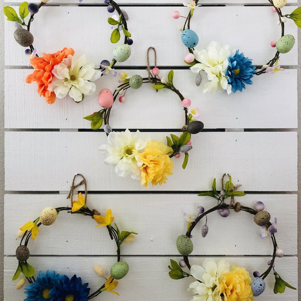 Small Easter door wreaths